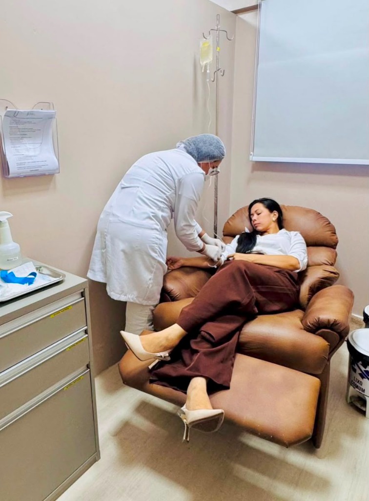 Ampola de terapia injetável